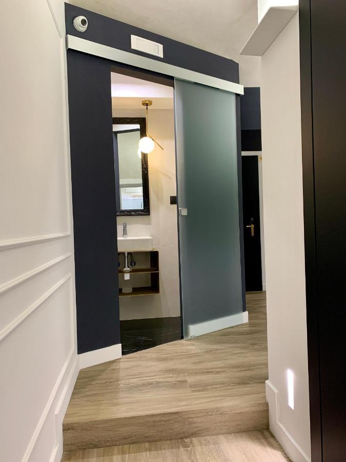 Toledo Boutique Rooms Naples Exterior photo